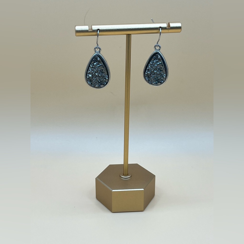Silver Teardrop Earrings
